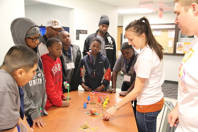 IGERT students at Explore UT